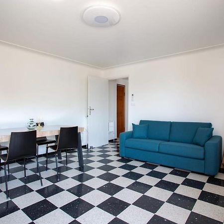 Apartment T2 Air-Conditioned Sea View Saint-Laurent-du-Var Εξωτερικό φωτογραφία